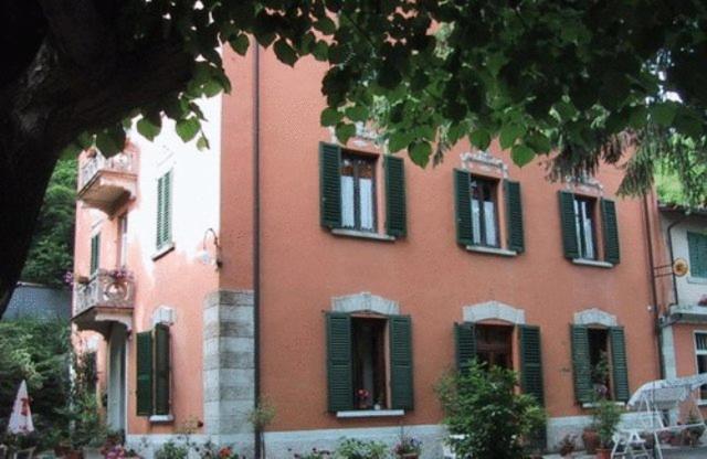 Albergo Ristorante Guidi ピストイア エクステリア 写真